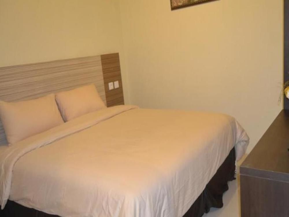 Agraha Andalas Hotel Макасар Екстериор снимка