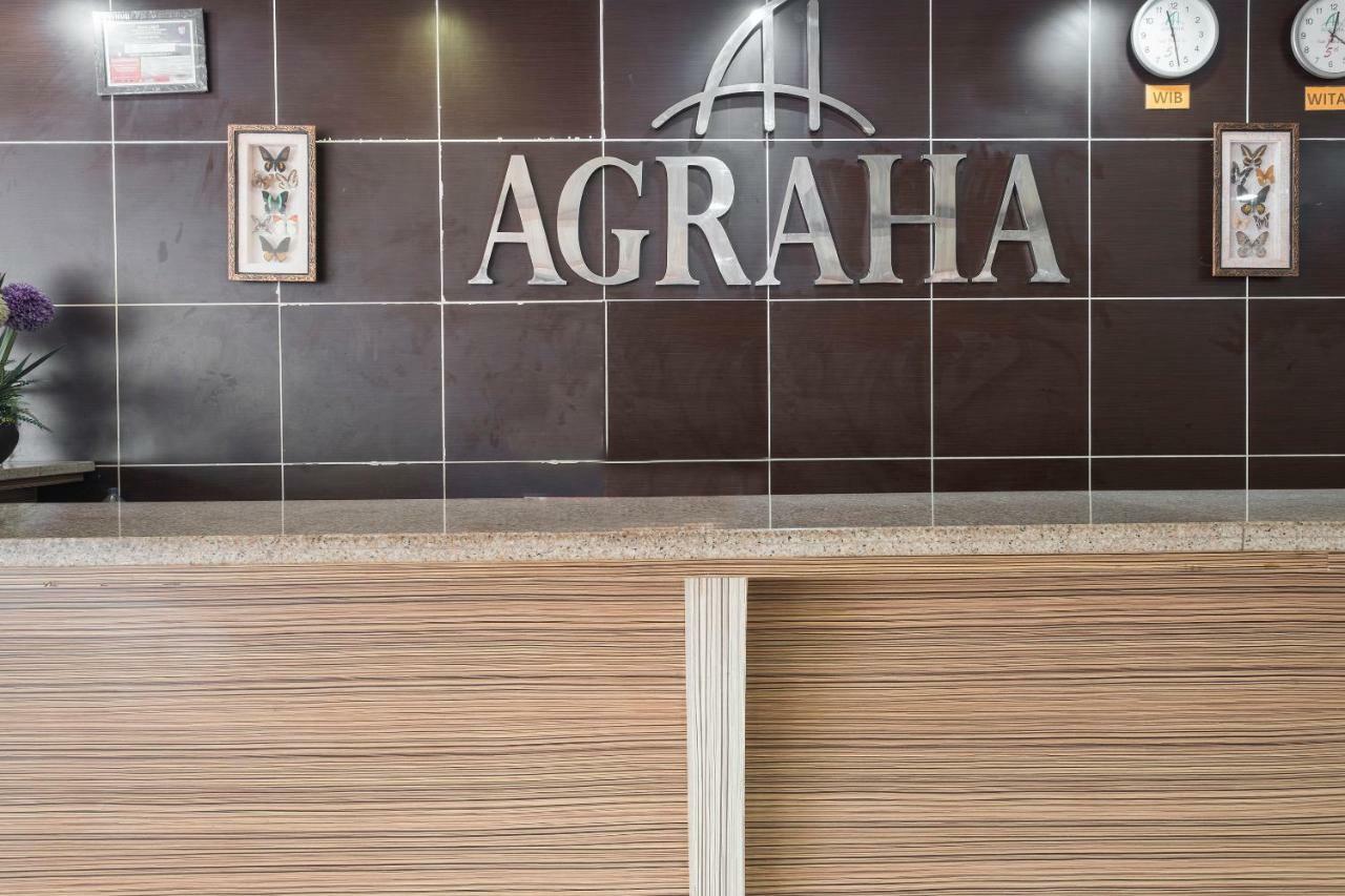 Agraha Andalas Hotel Макасар Екстериор снимка